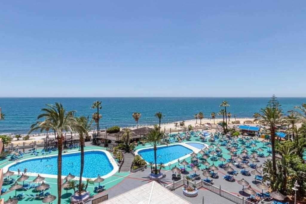 797 Holiday Rentals- Apartamento En Hotel Sunset Frente Al Mar Benalmádena Exterior photo