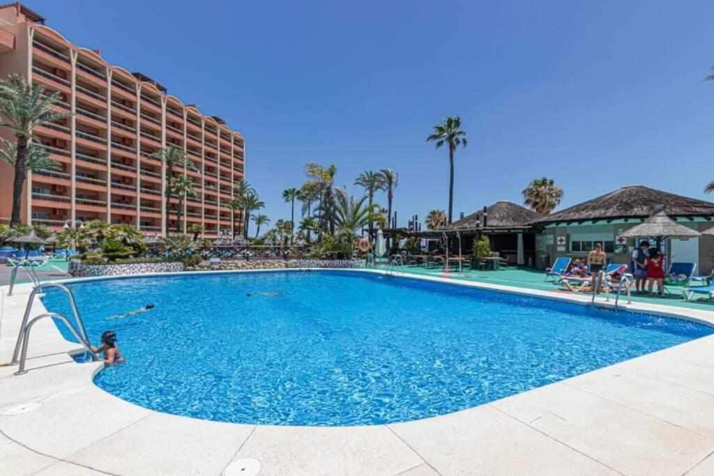 797 Holiday Rentals- Apartamento En Hotel Sunset Frente Al Mar Benalmádena Exterior photo