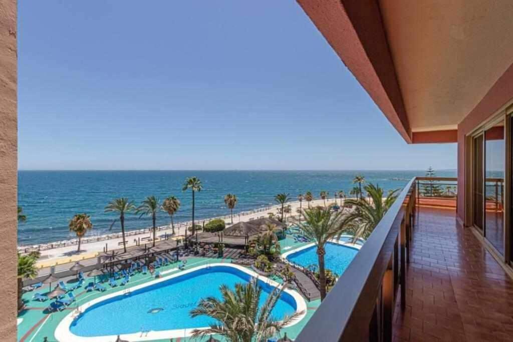 797 Holiday Rentals- Apartamento En Hotel Sunset Frente Al Mar Benalmádena Exterior photo
