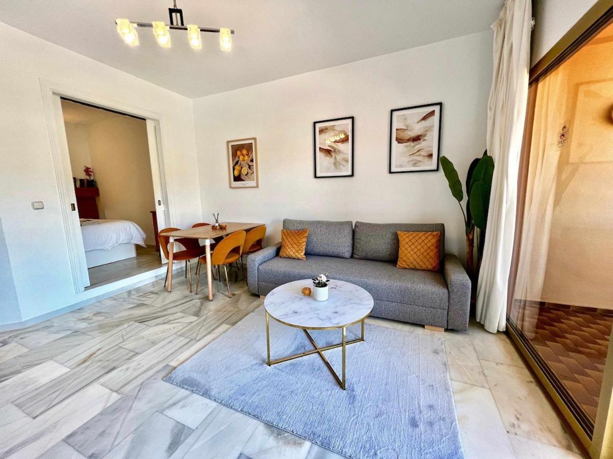 797 Holiday Rentals- Apartamento En Hotel Sunset Frente Al Mar Benalmádena Exterior photo